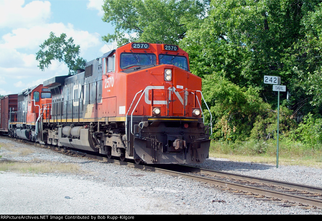 CN 2570